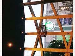 -星巴克臻选(宁波天一广场店)