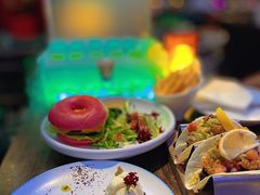 -Famous肥猫墨西哥音乐餐吧(五棵松华熙LIVE店)