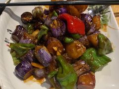 -吴越荣记苏州菜·松鼠桂鱼100%活鱼现做(斜塘老街店)