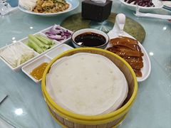 -大鸭梨烤鸭店(金顶街店)