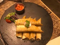 -HIGH FIVE哈福手工汉堡(桂林路店)