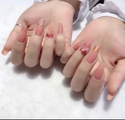 -IDO美甲美睫