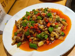 -大众跷脚牛肉馆·非遗传承单位(峨眉山店)