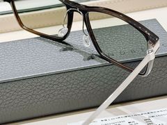 -眼镜大师·Optic Master·蔡司官方授权店(杭州大厦购物城店)