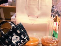 熊猫拿铁-Manner Coffee(芮欧百货店)