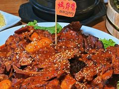 -喇喇排骨火锅·传统韩式脊骨汤(望京西园总店)