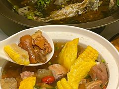 -江城小馆陕南妈妈菜·全球旅行餐厅(钟楼店)