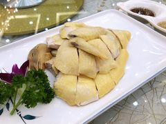 白切鸡-轩记海鲜餐厅·四十五年老字号·经典粤菜(西区彩虹店)