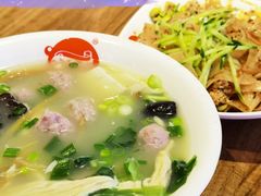 生汆丸子汤-子午路张记肉夹馍(兵马俑店)