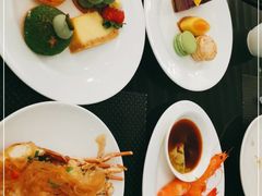 -圣丰索菲特·2 On 988 Café 自助餐厅