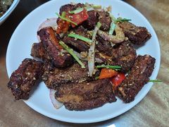 -芦茨金富饭庄·25年老字号·专做稻草鸡