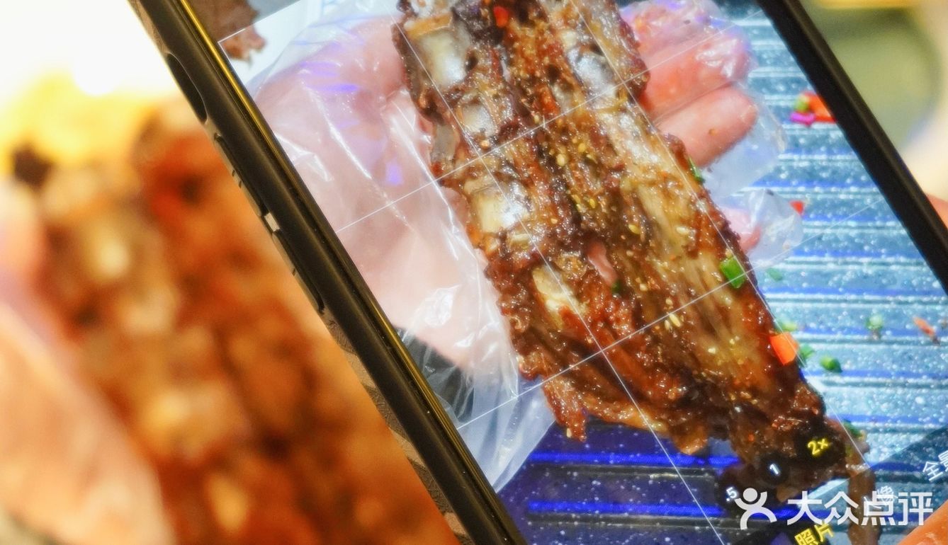 可以穿蒙古袍哟~即使额头爆痘、也要吃他家羊肉