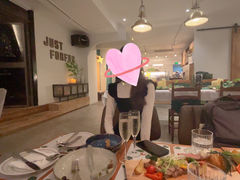 -FUNFUN有饭花园聚会餐厅