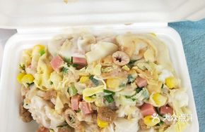 Full-Ingredient Rice Noodle Roll