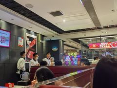 -海底捞火锅(杭州庆春路夜宵主题店)