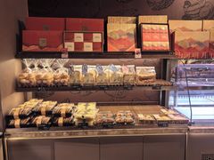 -万利隆(车站店)