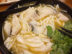 -鑫花溪牛肉米粉(凤凰街创始总店)