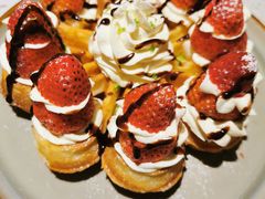 草莓忌廉华夫饼-BE BRIGHT KITCHEN(正佳广场店)