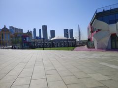 -东港音乐喷泉广场