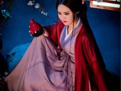 -九月鹰飞汉服摄影工作室