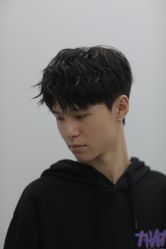 -藤野造型专业烫染接发