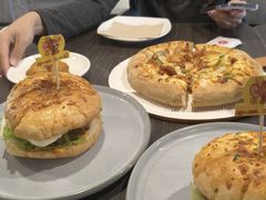 -必胜客餐厅(昆百大泰业城店)