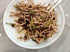 凉拌折耳根-贵州大厦贵州厅(樱花园西街店)