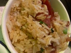 腊味煲仔饭-顺德公广东猪肚鸡·煲仔饭(白石洲店)