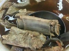 -新峰肉骨茶