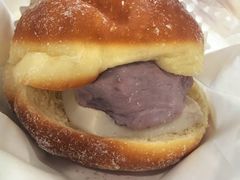 芋泥奶冻bomboloni-屋裡·Union Bakery(龙江路店)