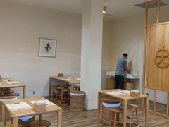 -蟹家大院 · 独揽江景(滨江店)