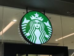门面-星巴克臻选(深圳龙华红山天虹店)