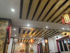 -烧哥美蛙肥肠鱼火锅·十五年社区店