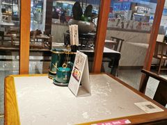靠窗位-松鹤楼面馆(飞州国际广场店)