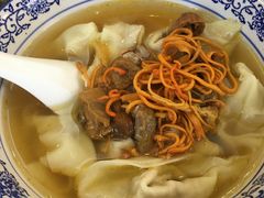 -春阳水饺(香槟广场店)