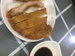 炸猪排-潘国仙耳光馄饨(黄家阙路店)