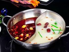 -重庆袁老四火锅(兖州九州新天地店)