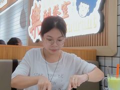 -樂麗餐室 · 本地茶餐廳(扬名广场店)