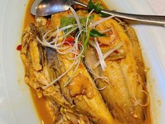 渔娘炖杂鱼-渔娘渔家丹东海鲜(东直门店)