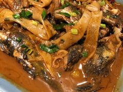 红烧小杂鱼-马头巷·食景园(苏州总店)