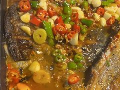 -云晓光头烧烤吧(盛夏店)
