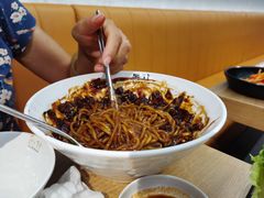 韩式炸酱面-本家韩国烤肉(青岛万象城店)