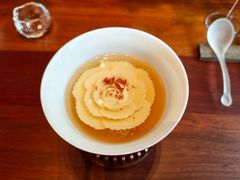 龙吟非遗白玉牡丹-龙吟山房(青龙山庄店)