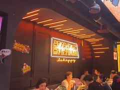 -鸣记脆皮烤鱼·海鲜烤鱼(三八广场店)
