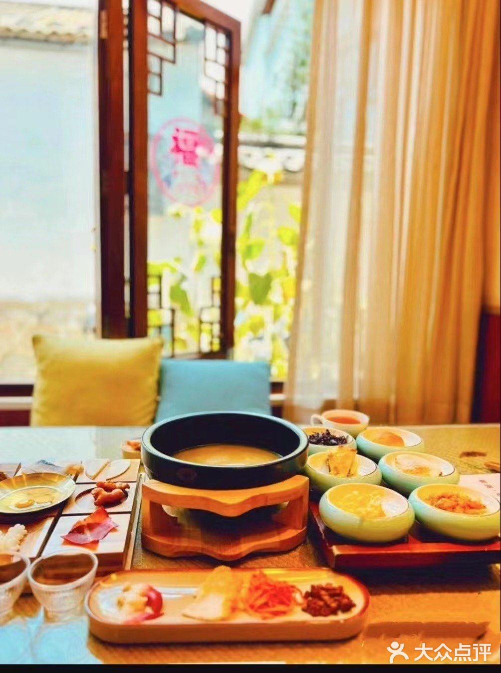 小仙女都爱吃的过桥米线