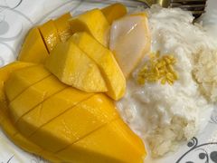 -Nings Mango Stand