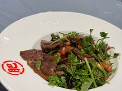 -肥肥虾庄·金牌油焖大虾(杨园滨江时代walk店)