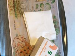 -麦当劳(龙洞店)