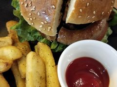 -HELLO 27 意面·沙拉·帕尼尼