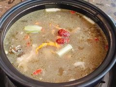 -七采菌园·野生菌石锅鱼(环城北路店)